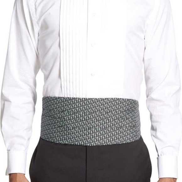 Vineyard Vines Men's Champagne Bottle Cummerbund & Bow Tie Set 100% Silk - Picture 3 of 4